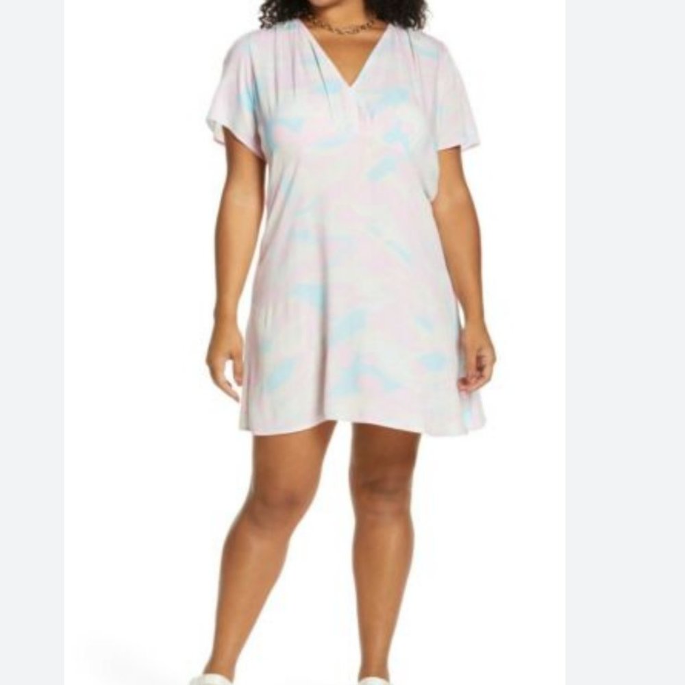 B.P. V-neck Crepe Dress In Pink- Blue Painted Camo